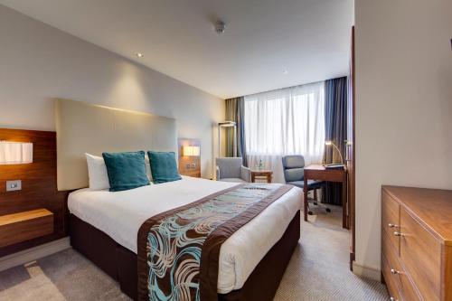 Deluxe Çift Kişilik Oda - Bahçe Manzaralı
