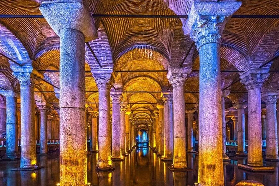 Basilica Cistern with Audio Guide: Official Entry Ticket and App – photo 4