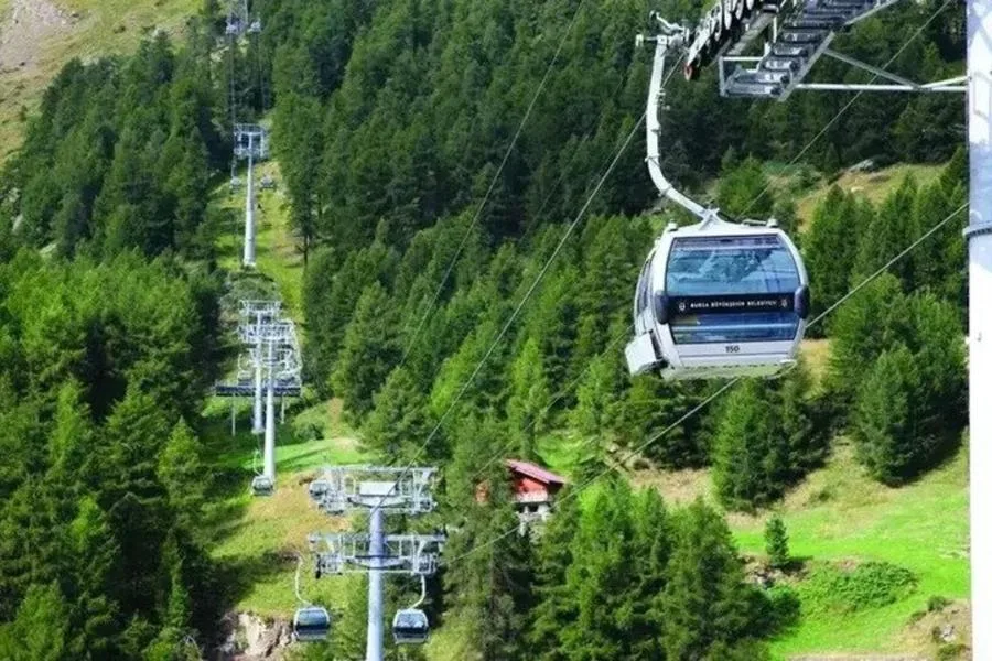 İstanbul’dan Bursa ve Uludağ Turu: Teleferik ve Öğle Yemeği