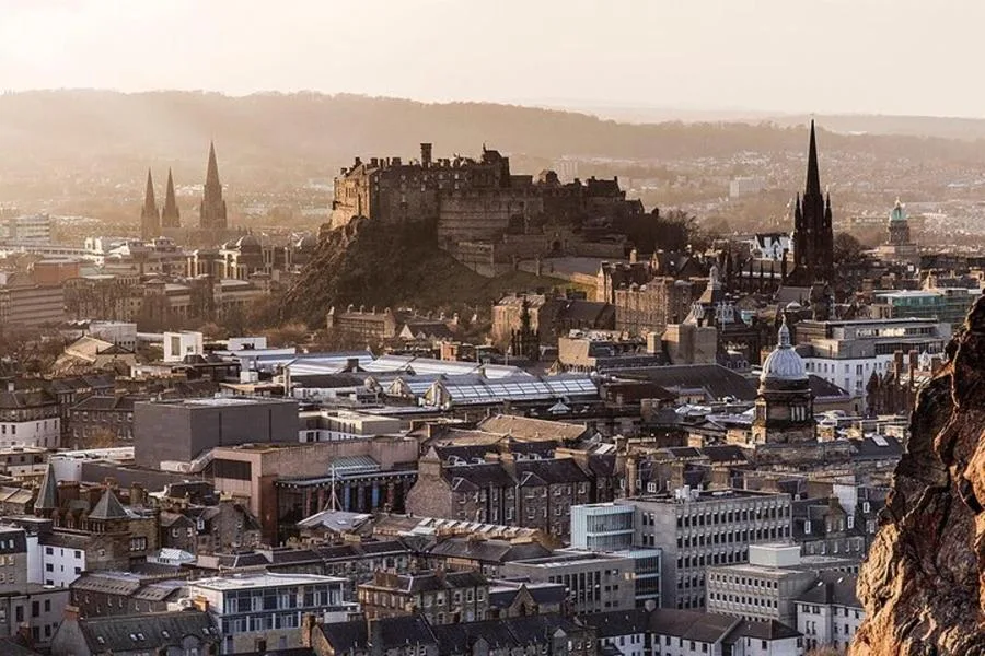 Edinburgh Kalesi ve Royal Mile Yürüyüş Turu – Bilet Dahil – fotoğraf 1
