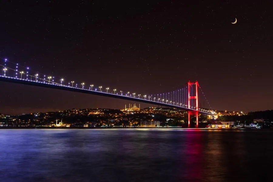 Türk Gecesi Boğaz Turu: Otelden Alma, Akşam Yemeği ve Gösteri – fotoğraf 5