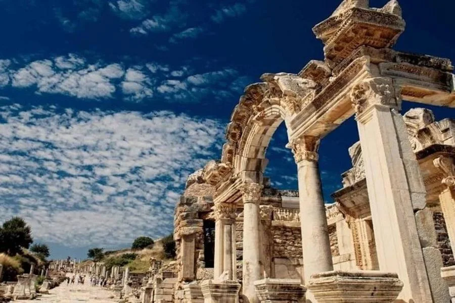 İzmir’den Efes’e Meryem Ana Turu Her şey dahil hizmet – fotoğraf 3