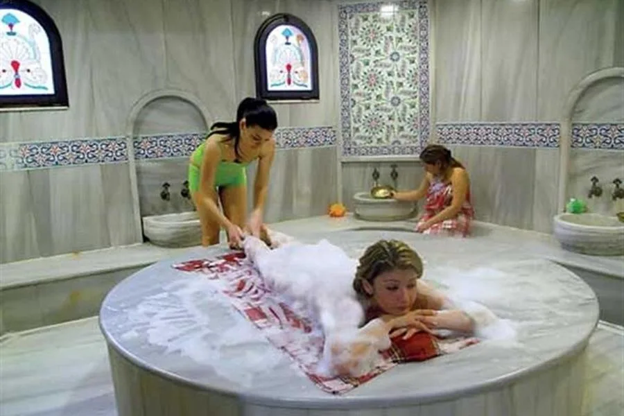 Kusadasi Tradational Turkish Bath with Pick Up – الصورة 3