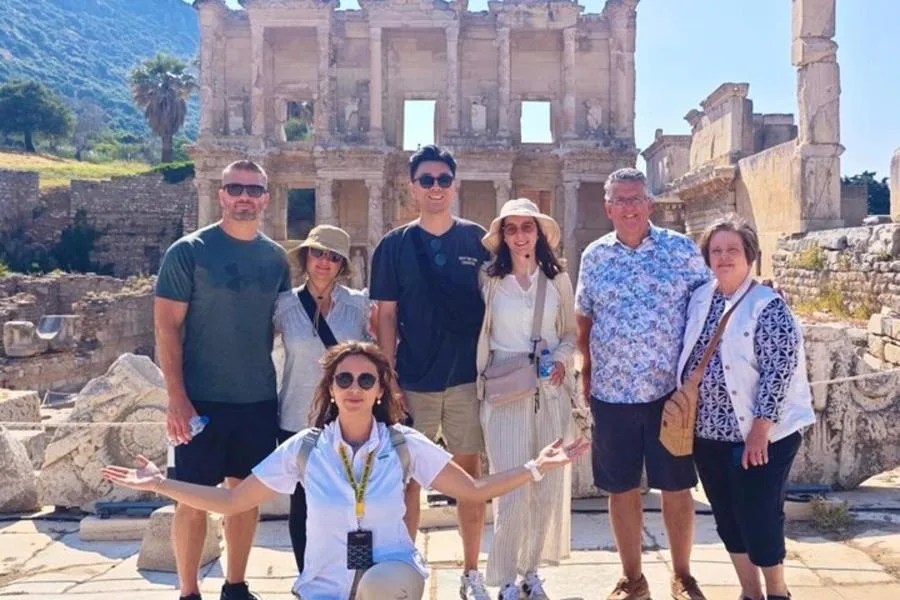 Efes’in En İyileri: Kruvaziyer Yolcuları İçin Özel ve Grup Sıra Beklemeden Tur – fotoğraf 3