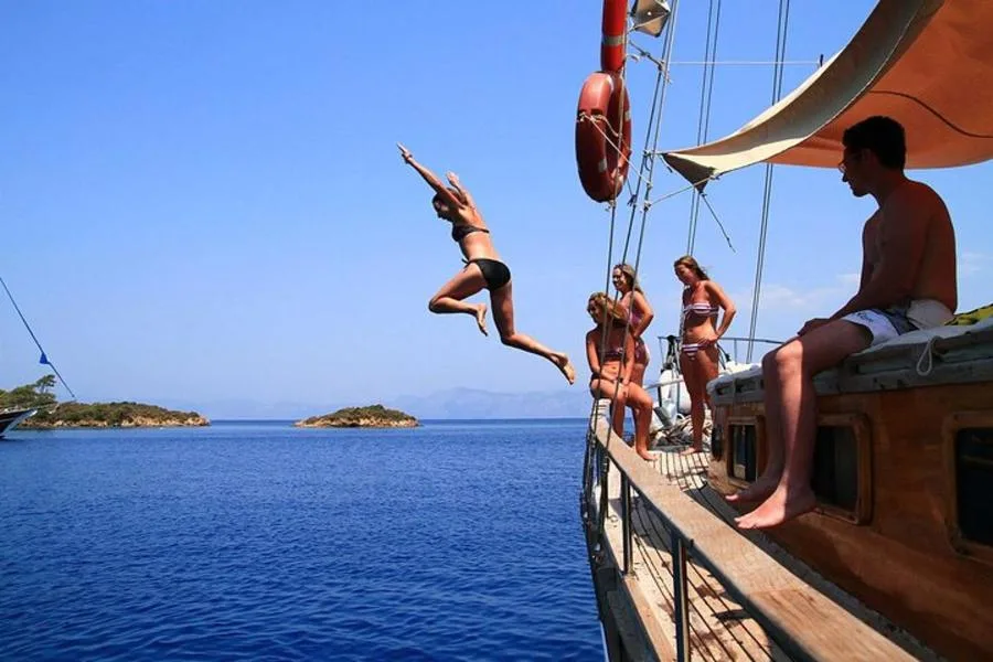 Marmaris Boat Trips, BBQ Lunch, Unlimited Soft Drinks – photo 2