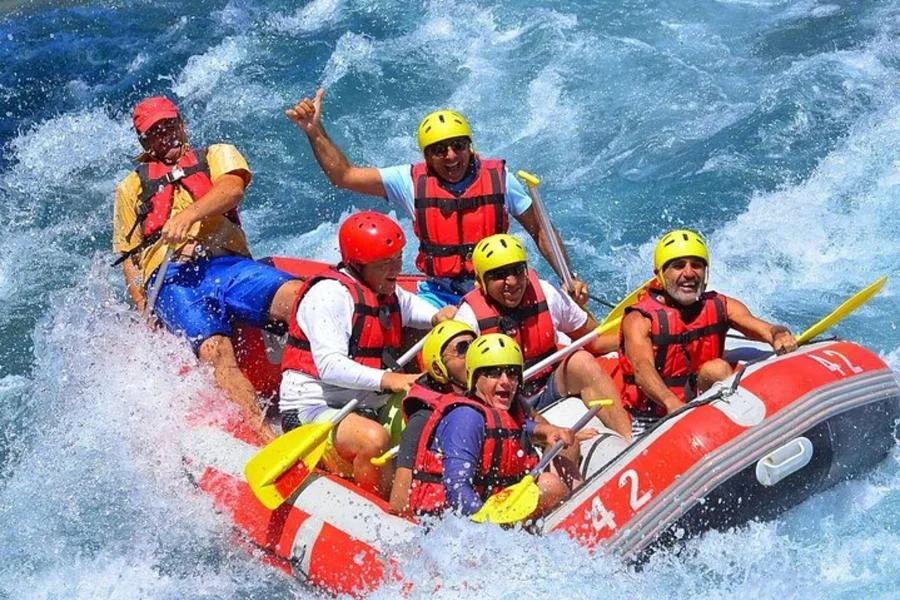 Alanya Süper Kombosu 4’ü 1 arada: Rafting, Jeep Safari, Buggy ve Zipline