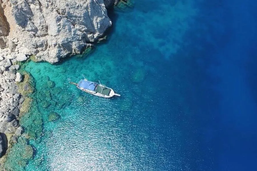 Antalya Suluada Tekne Turu: Türkiye’nin Maldivleri’nde Üç Yüzme Molası – fotoğraf 2