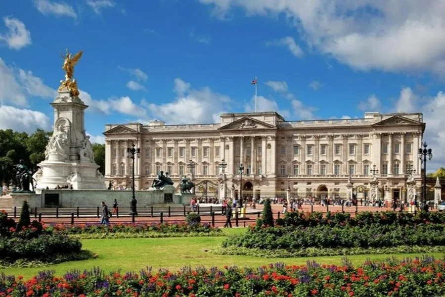 Changing of the Guard Tour: Buckingham Palace and Royal Westminster on Foot – photo 5