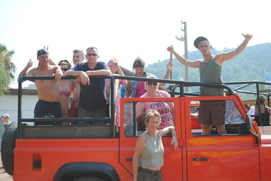 Marmaris & İçmeler Jeep Safari Su Savaşı, Renk ve Köpük Partisi – fotoğraf 5