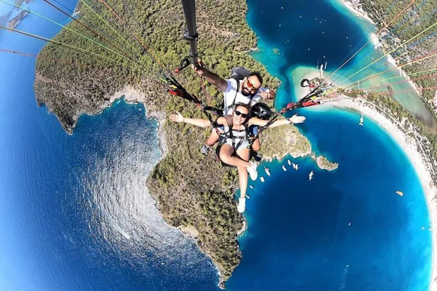 Yamaç Paraşütü Ölüdeniz, Fethiye, Türkiye