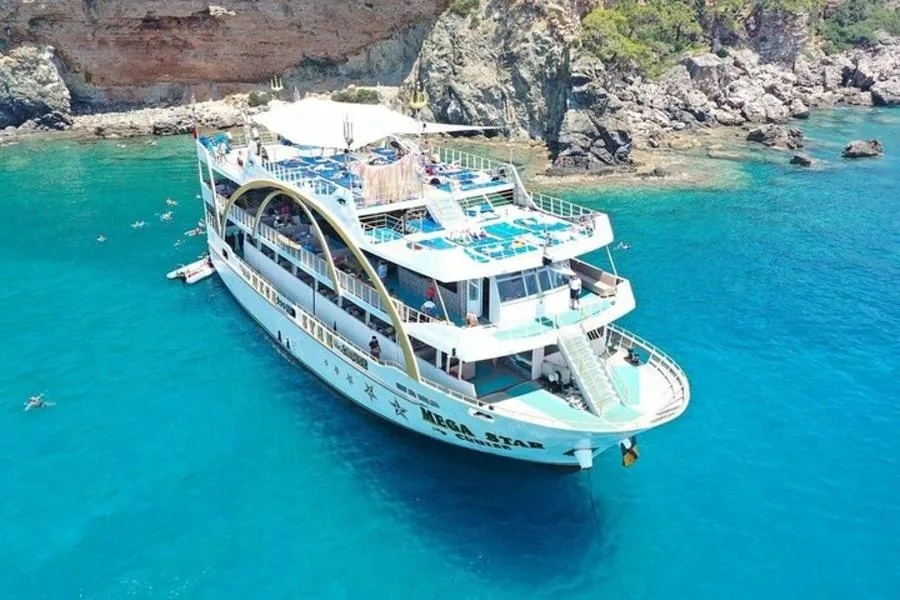Kemer Boat Trip on the Mega Star: Phaselis, Paradise and Cleopatra Bays – photo 3