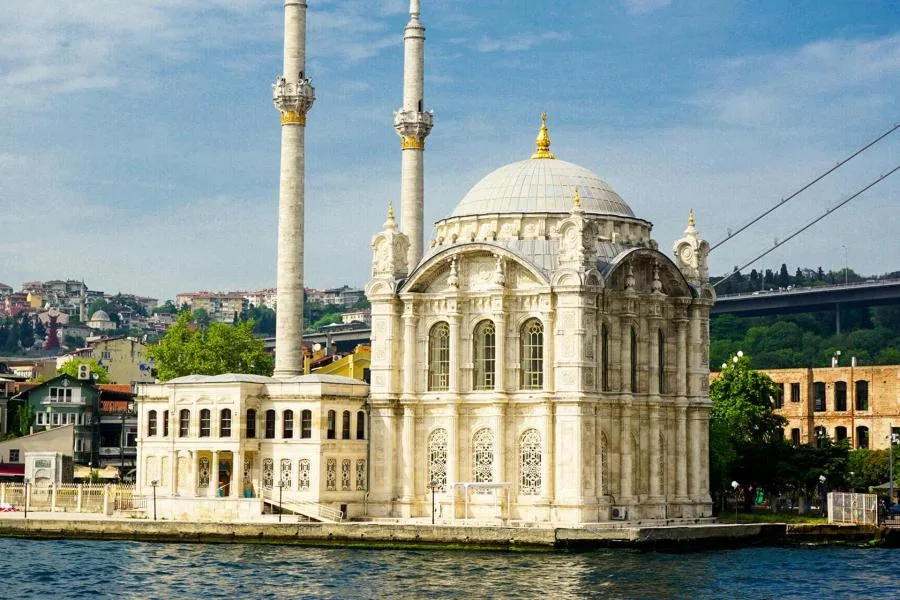 Boğaz Tekne Turu: 90 Dakika, Sesli Rehber Uygulaması ve Harita – fotoğraf 4