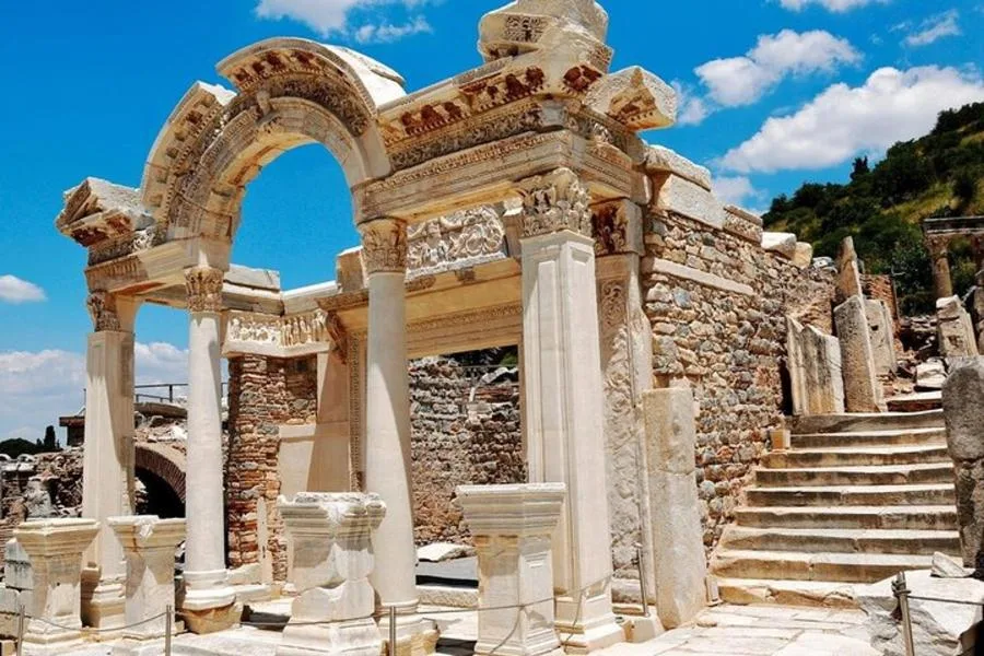 Daily Ephesus & Virgin Mary House Tour from Izmir – الصورة 2