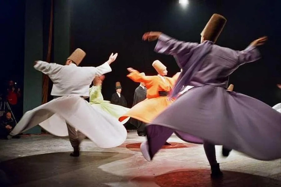 Akşam Yemeği, Halk Dansı ve Gidiş-Dönüş Transferi Dahil Türk Gecesi Gösterisi – fotoğraf 1
