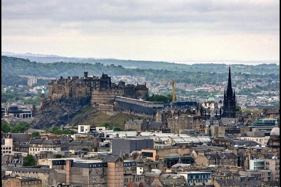 Edinburgh Castle Guided Tour Tickets Included – photo 5