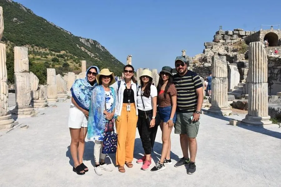 Çeşme veya Alaçatı Otellerinden Özel Efes Turu – fotoğraf 1
