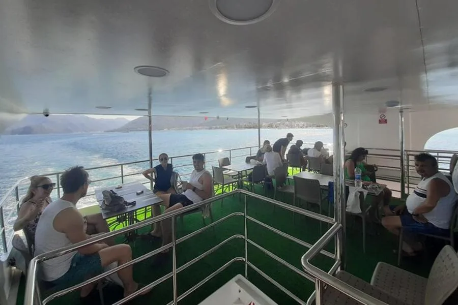 Full-Day Glass bottom Semi Submarine Cruise in Marmaris – الصورة 4