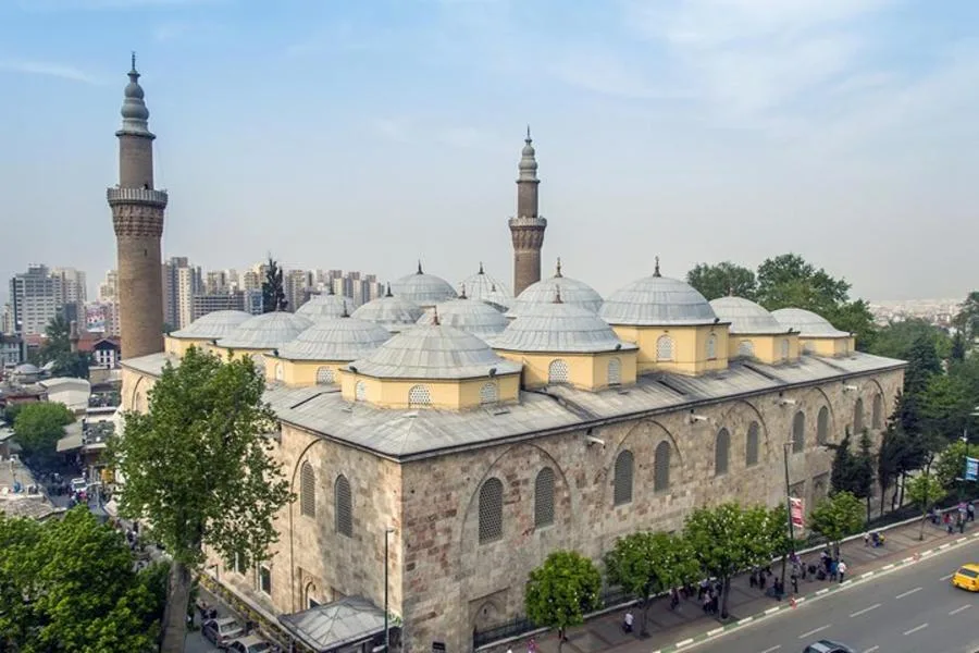 A Private Cultural Odyssey: Exploring the Heart of Busra – photo 1