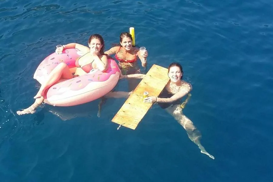 Rodos Özel Yüzme Turu Kokteyl Açık Bar ve Gurme Büfe – fotoğraf 4