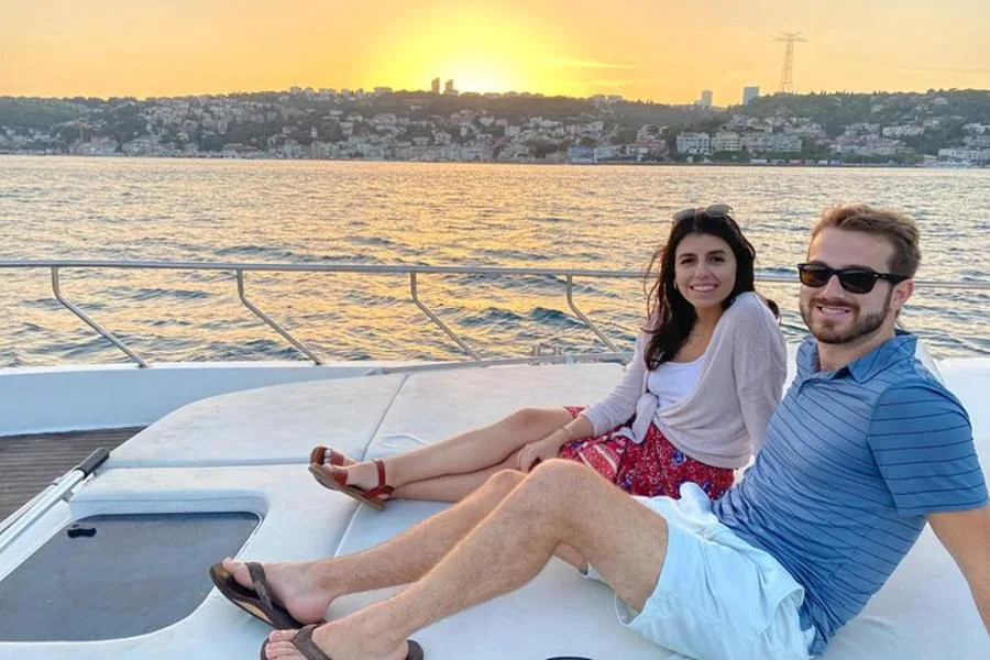 Sunset Cruise on a Luxury Yacht with Demirhindi and Snacks – photo 5