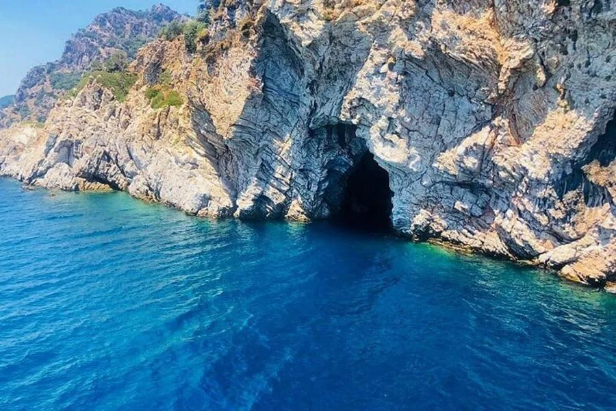 Alanya’da Her Şey Dahil Korsan Tekne Turu – fotoğraf 2