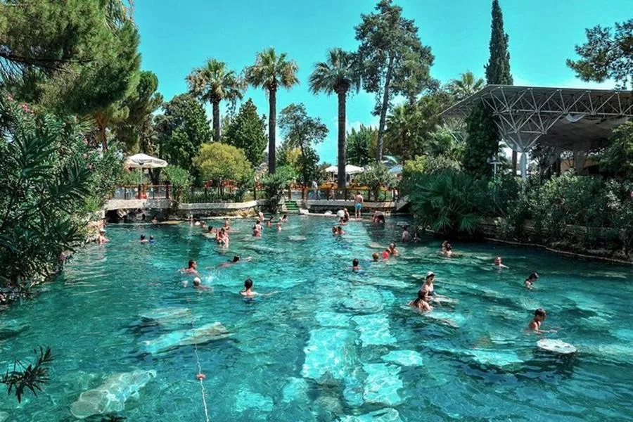Full Day Pamukkale and Hierapolis Tour from Izmir – photo 1