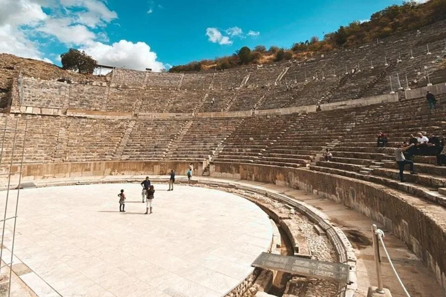 Small Group Ephesus and Sirince Day Tour from Kusadasi/سلجوق – الصورة 1
