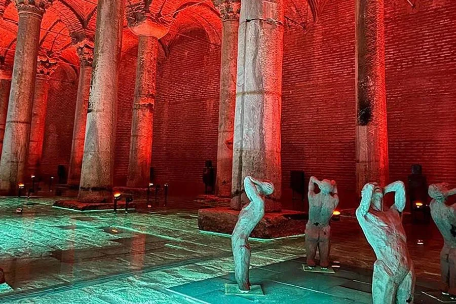 Yerebatan Sarnıcı ve Oryantasyon Turu: Lisanslı Rehberle 20 Dakika – fotoğraf 2
