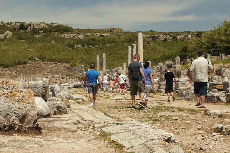 Perge Aspendos Side Manavgat Turu: Antik Kentler ve Şelale Bir Günde