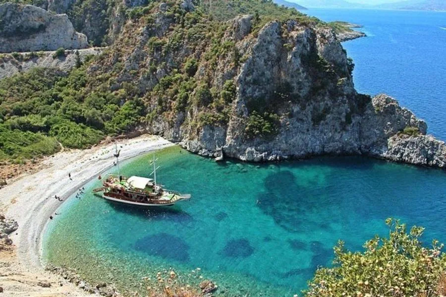 Kuşadası ve Milli Park Tekne Turu (Öğle Yemeği ve Transfer Dahil) – fotoğraf 2