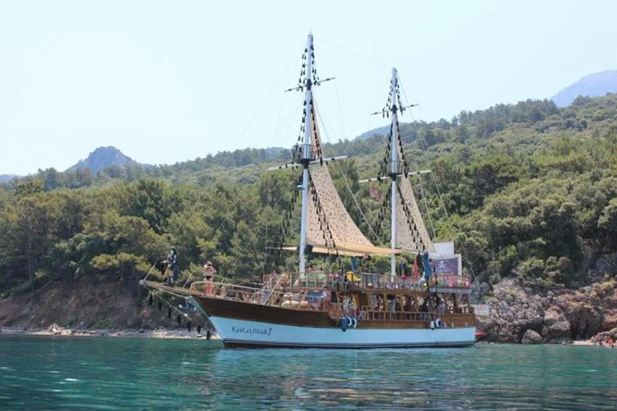 Kuşadası ve Milli Park Tekne Turu (Öğle Yemeği ve Transfer Dahil) – fotoğraf 5