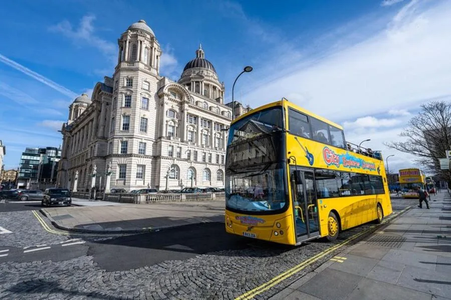 River Cruise and Sightseeing Bus Tour in Liverpool – fotoğraf 4