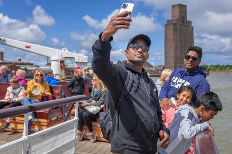 River Cruise and Sightseeing Bus Tour in Liverpool – fotoğraf 5