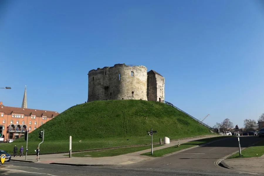 Clifford’s Tower – الصورة 1