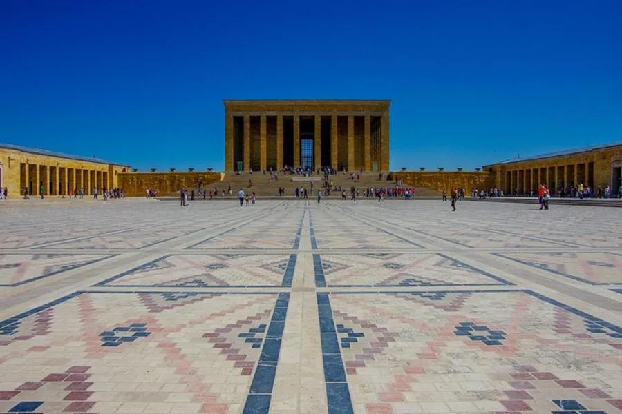 City Tour – الصورة 4
