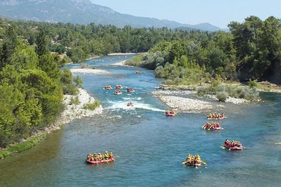 Köprülü Kanyon Rafting: Lara, Kundu ve Belek’ten Transferli Günübirlik Tur – fotoğraf 2