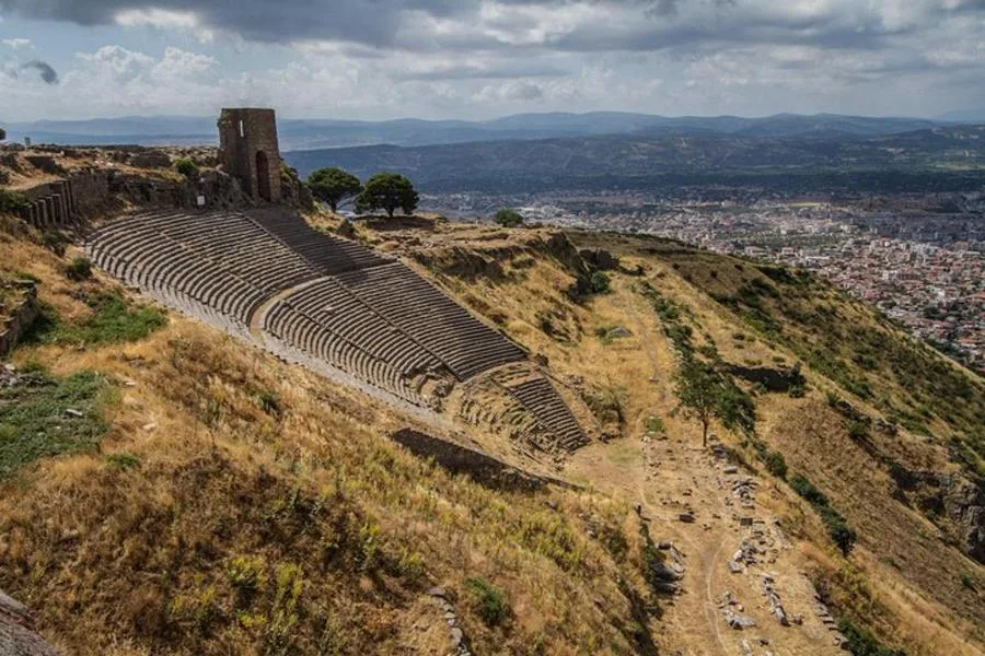Pergamon Tour – الصورة 4