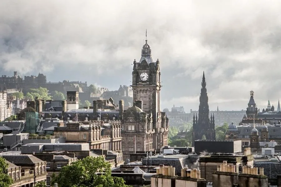 Old Town’s Highlights Walking Tour in Edinburgh – photo 3