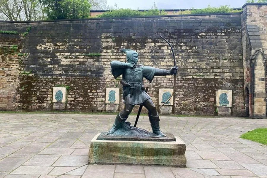 Explore Nottingham, The Legends Culture, And History – الصورة 2