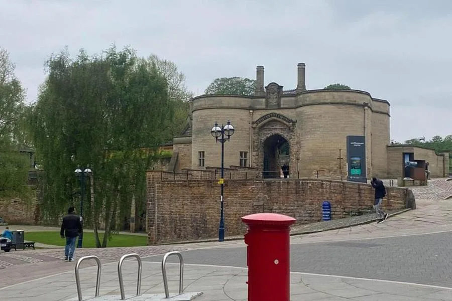 Explore Nottingham, The Legends Culture, And History – الصورة 3