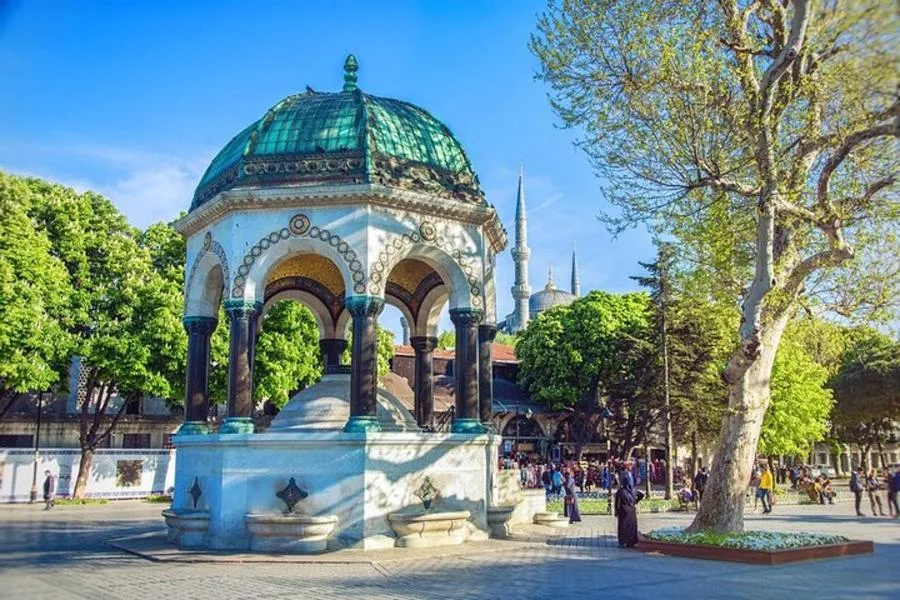 Şerefiye Sarnıcı Dahil Sultanahmet Turu: Ayasofya ve Sultanahmet Camii – fotoğraf 3