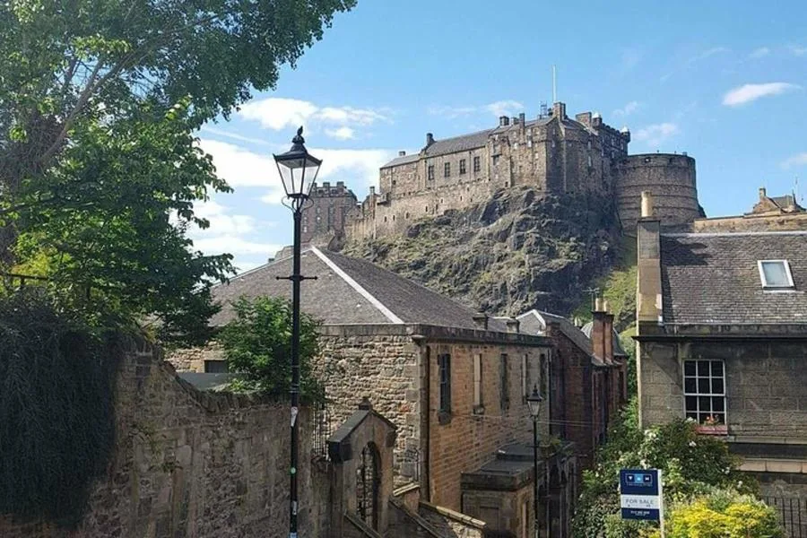 Edinburgh Kalesi Rehberli Yürüyüş Turu – Giriş Biletleri Dahil – fotoğraf 4