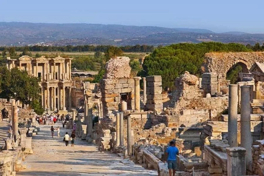Full Day Private Ephesus Tour From Izmir – الصورة 3