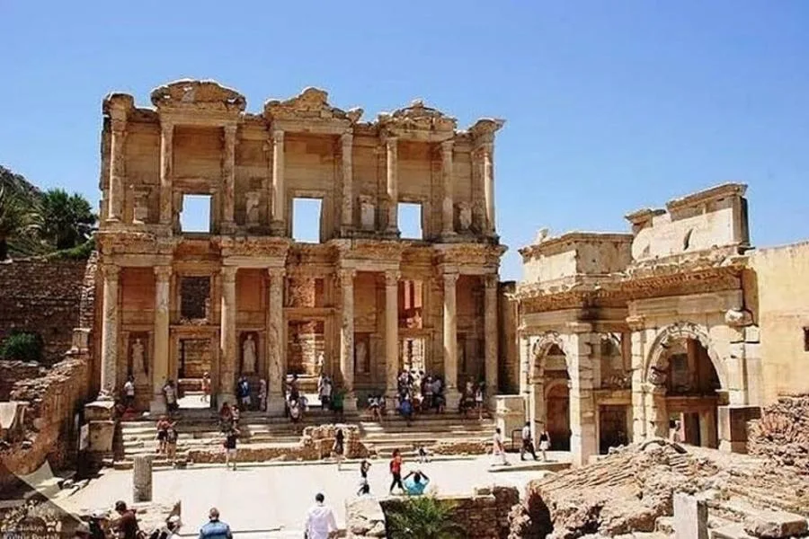 Ephesus Temple of Artemis and House of Mary Private Half Day Tour – الصورة 3