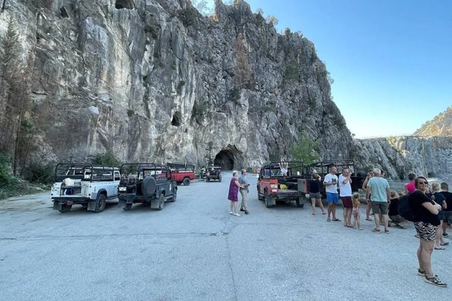 Side Jeep Safari With lunch included – photo 2