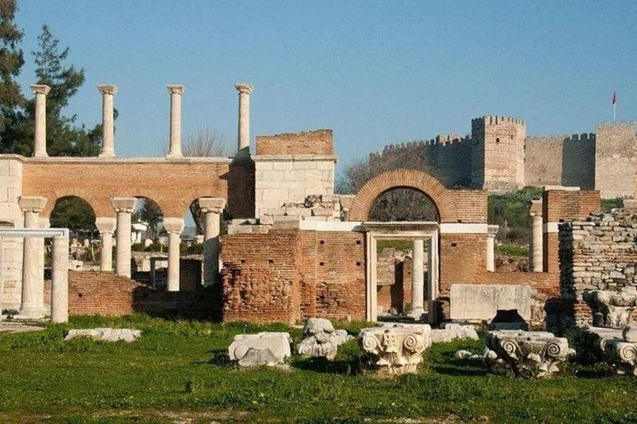 Pergamum Acropolis Asclepion From Izmir Private Guide and Vehicle – الصورة 3