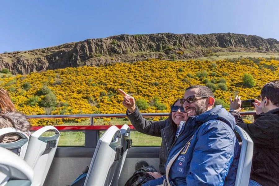 24-hour Hop-on, Hop-off Sightseeing Bus Tour – fotoğraf 3