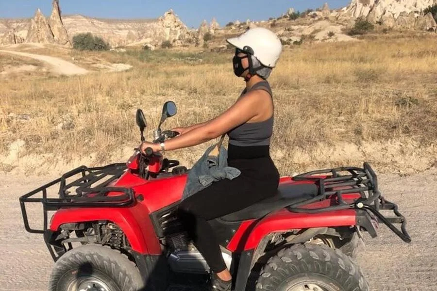جولة الدراجات الرباعية في كابادوكيا: ساعة أو ساعتان مع خيار الشروق – الصورة 4