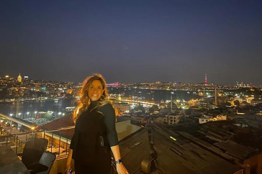 İstanbul Yemek Turu: Sokak Lezzetleri, Çatı Terası ve Geleneksel Akşam Yemeği