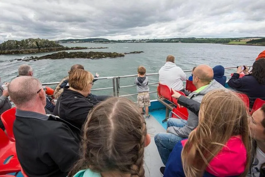 Stunning 90-Minute Firth of Forth Sightseeing Cruise Adventure – photo 2